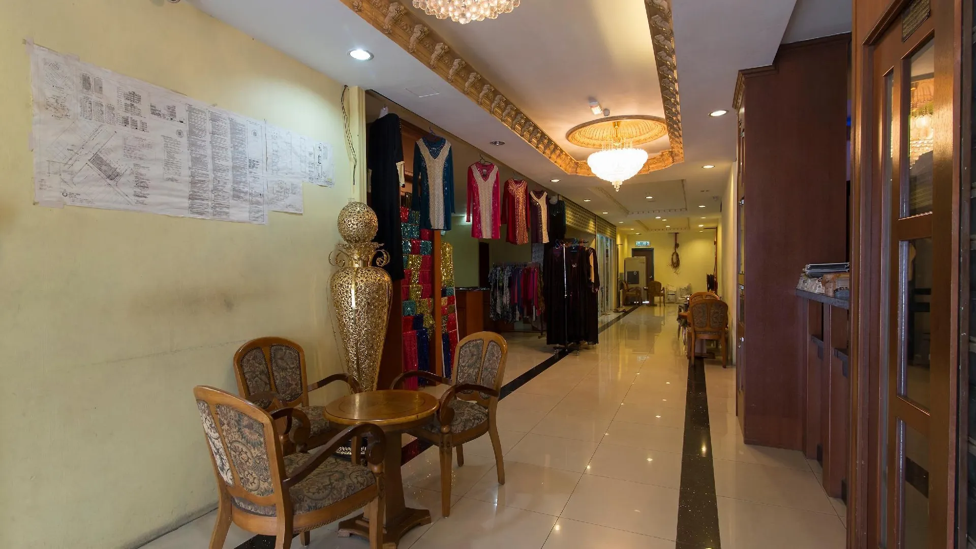 Super Oyo 998 Queen City Hotel George Town