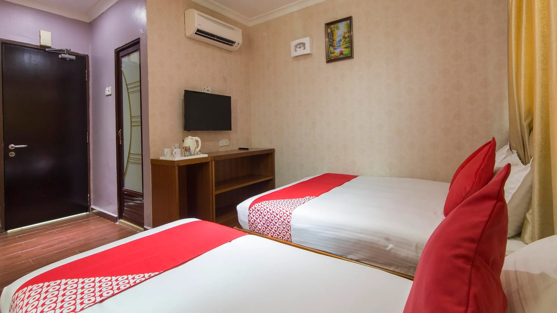 OYO 998 Queen City Hotel George Town Maleisië