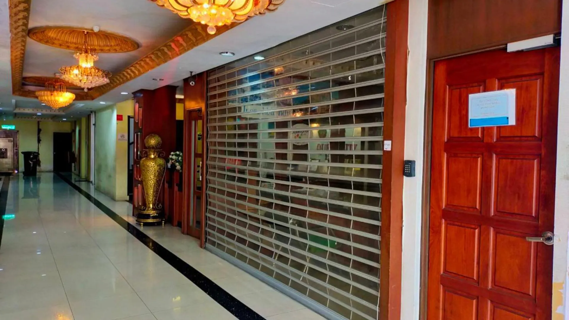 **  OYO 998 Queen City Hotel Maleisië